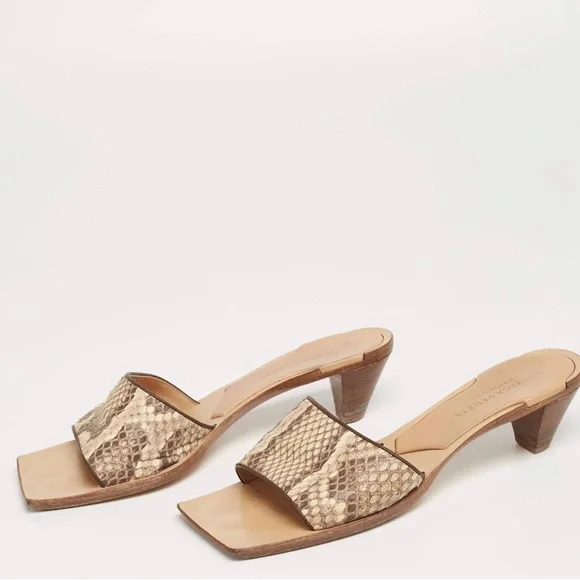 Bottega Veneta Square Toe Python Leather Strap Low Sandals Heels - Picture 4 of 4